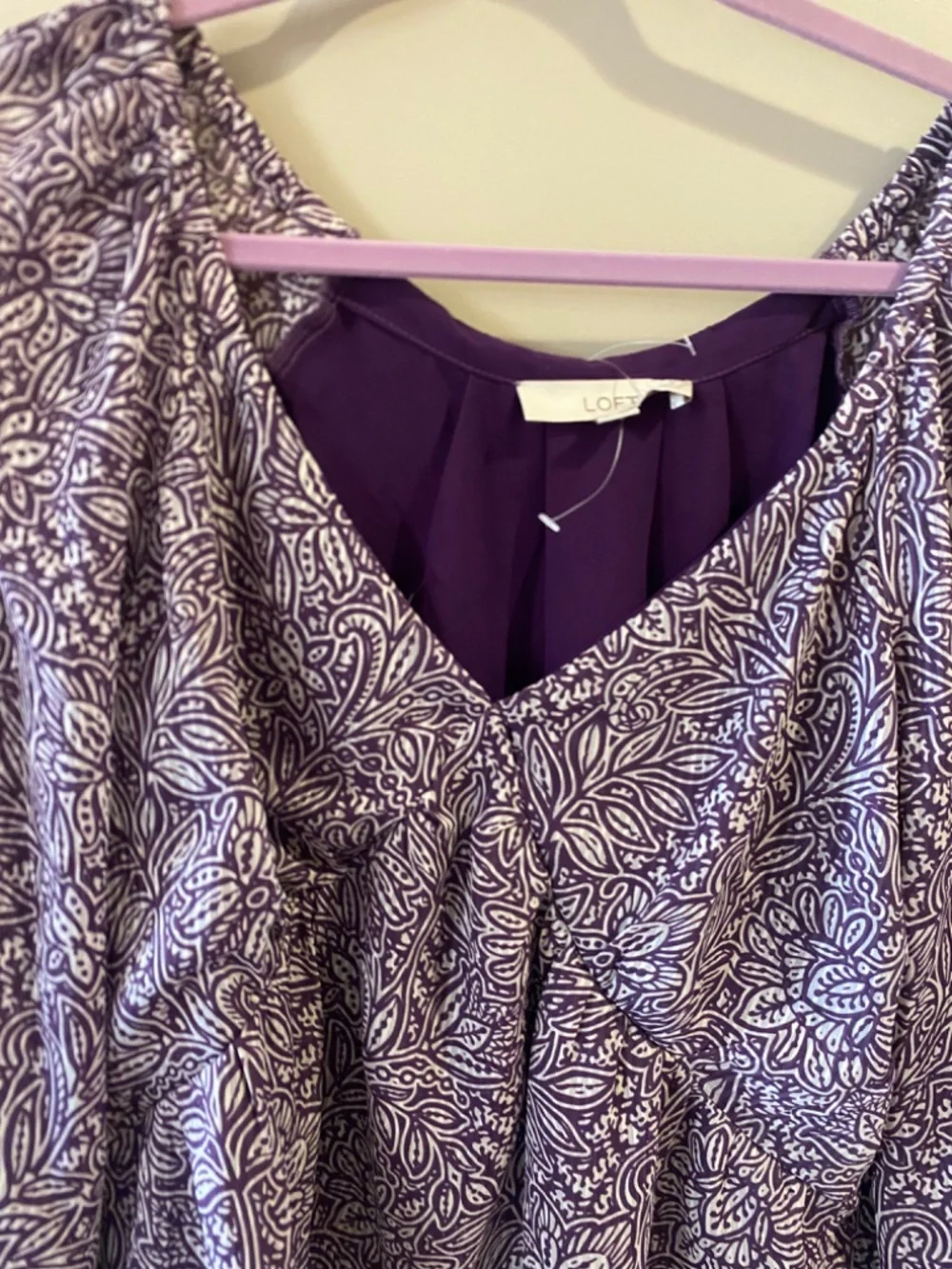 New Loft Purple Floral V-Neck Paisely Print Blouse, S